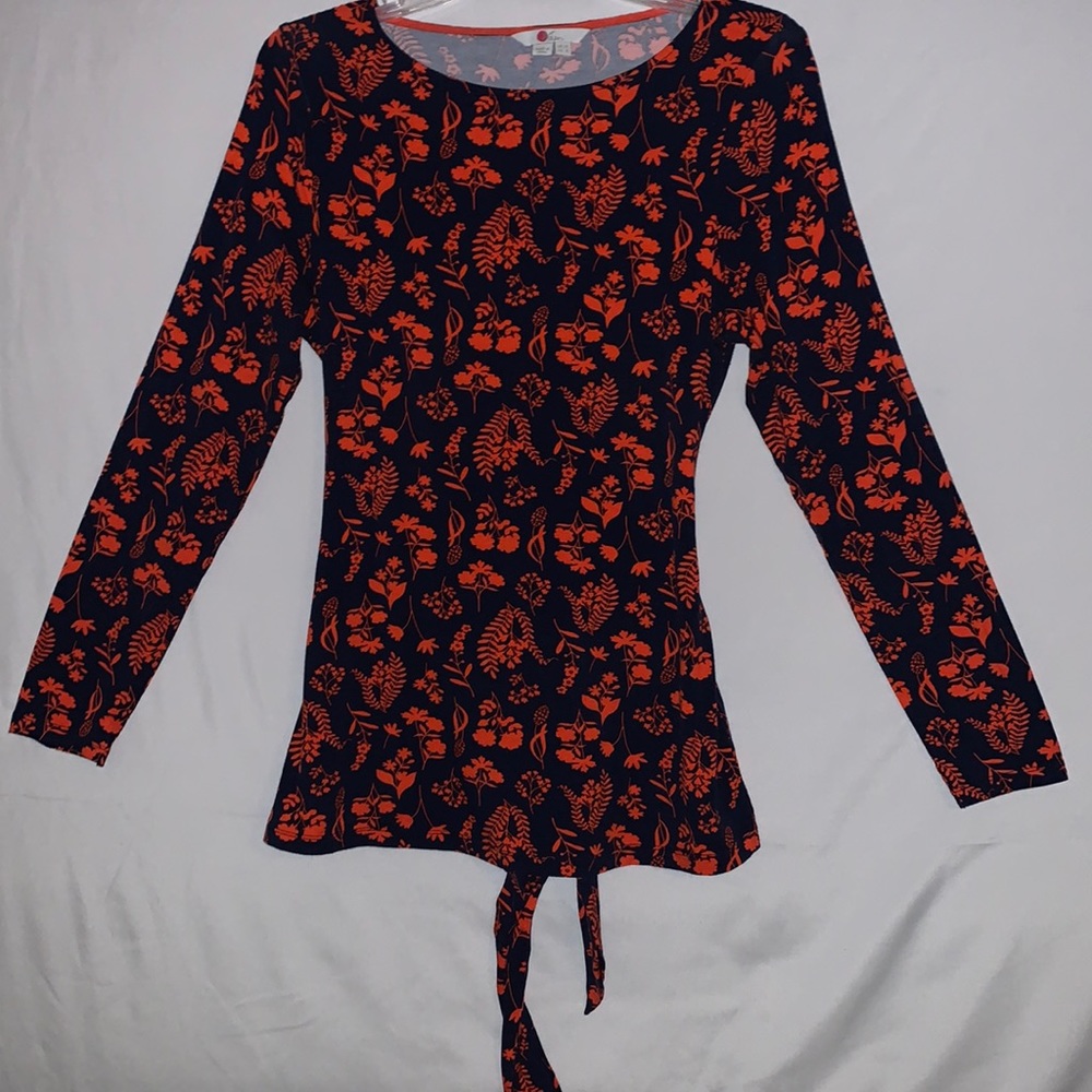 Boden size 8 viscose spandex red and black long sleeves mini dress.
